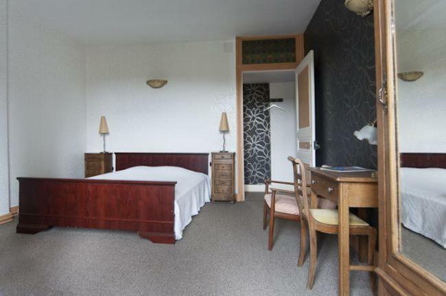 Hotel Les Volets Bleus Le Perreon Zewnętrze zdjęcie